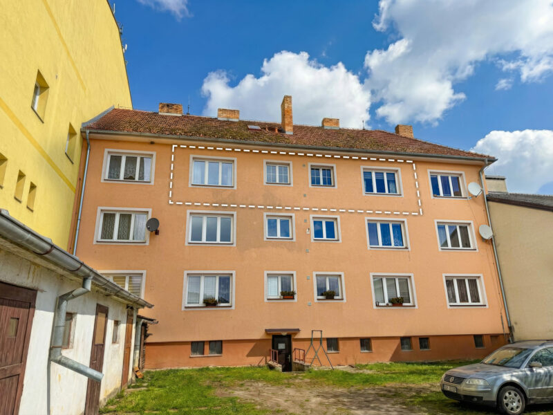 benesov-nad-cernou_exterier_2_zakres